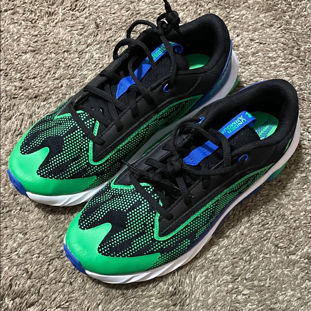 Under Armour Black and Green Sneakers